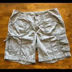 Eddie Bauer Cargo Shorts Olive Green Size 10